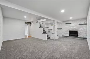 201 Hillvue Dr, Twp of But SE, PA 16001 - Photo 22