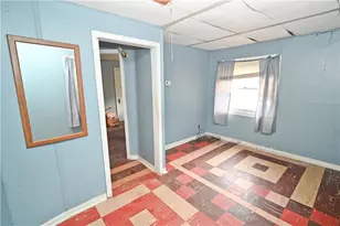 1115 Roosevelt St, Shenango Township, PA 16101 - Photo 18
