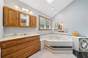 610 Kingfred Dr, North Huntingdon, PA 15642 - Photo 18