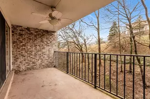 2160 Greentree Rd, Scott Township, PA 15220 - Photo 14