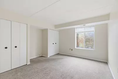 2160 Greentree Rd. #405W, Scott Township, PA 15220 - Photo 24