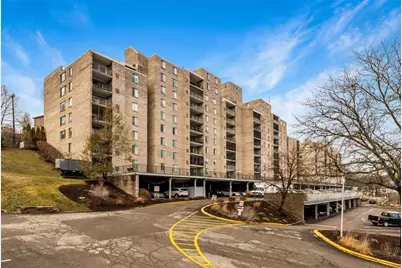 2160 Greentree Rd. #405W, Scott Township, PA 15220 - Photo 1