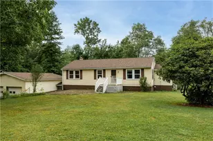 206 Lytle School Rd, Sandy Lake Township, PA 16145 - Photo 2