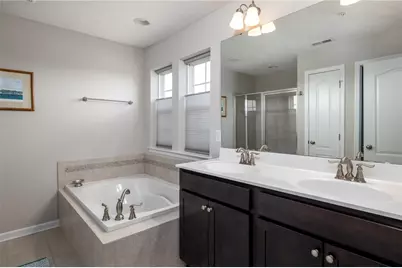 2194 Shawnee Dr, South Strabane, PA 15301 - Photo 14