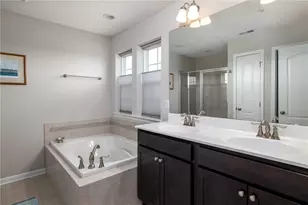 2194 Shawnee Dr, South Strabane, PA 15301 - Photo 14
