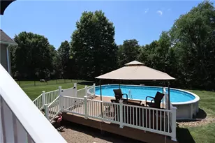208 Howard Rd, Economy, PA 15143 - Photo 12