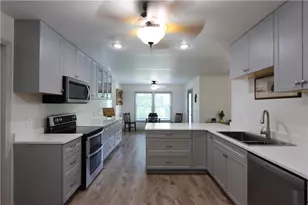208 Howard Rd, Economy, PA 15143 - Photo 22