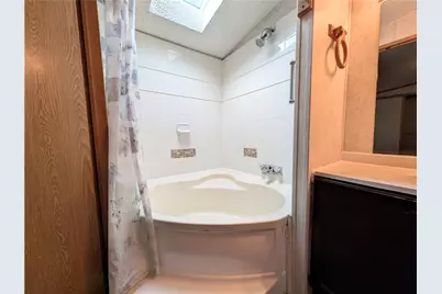 39 Grandview Dr, Perry Township, PA 16130 - Photo 14