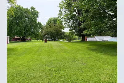 1398 S Center Street Ext, Pine Township, PA 16127 - Photo 4