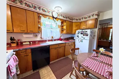 1398 S Center Street Ext, Pine Township, PA 16127 - Photo 12