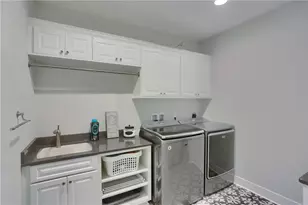 125 Fairview Dr, Cranberry Township, PA 16066 - Photo 28