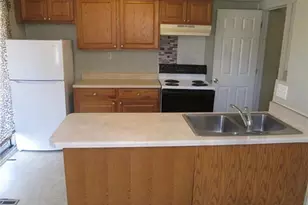 1200 Holmes St, McKees Rocks, PA 15136 - Photo 6