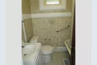 1200 Holmes St, McKees Rocks, PA 15136 - Photo 10