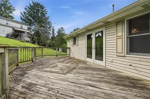 1105 Hazel St, South Park, PA 15236 - Photo 34