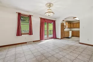 1105 Hazel St, South Park, PA 15236 - Photo 14
