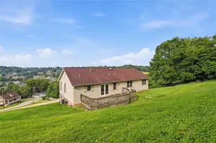 1105 Hazel St, South Park, PA 15236 - Photo 38