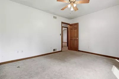 1105 Hazel St, South Park, PA 15236 - Photo 32