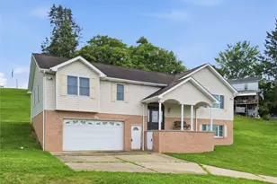1105 Hazel St, South Park, PA 15236 - Photo 2