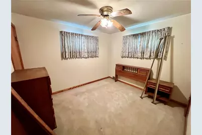 1707 Huron Ave, New Castle, PA 16101 - Photo 8