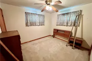 1707 Huron Ave, New Castle, PA 16101 - Photo 8