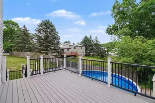 149 Briarwood Ln, Cranberry Township, PA 16066 - Photo 8