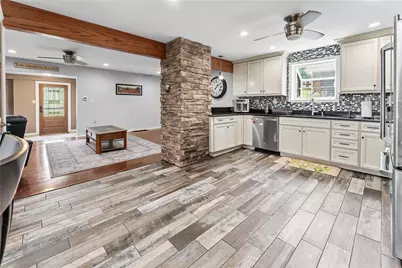 1147 N Gallatin Ave Ext, Uniontown, PA 15401 - Photo 12