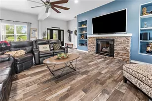 1147 N Gallatin Ave Ext, Uniontown, PA 15401 - Photo 8