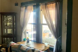 135 Wynoka St, Pittsburgh, PA 15210 - Photo 2