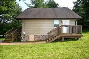 3142 Hills Church Rd, Murrysville, PA 15632 - Photo 10
