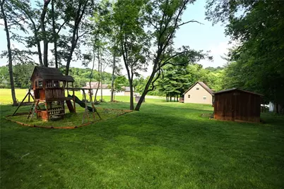 3142 Hills Church Rd, Murrysville, PA 15632 - Photo 8