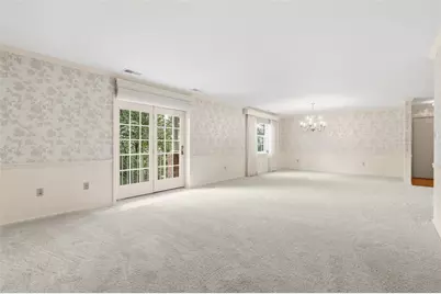 4677 Bayard St #204, Pittsburgh, PA 15213 - Photo 10