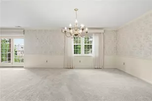 4677 Bayard St, Pittsburgh, PA 15213 - Photo 6