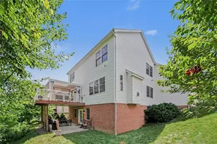 824 Westminster Ln, Cranberry Township, PA 16066 - Photo 4