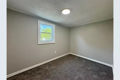 594 E Madison St, Rochester, PA 15074 - Photo 14