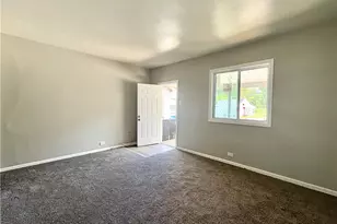 594 E Madison St, Rochester, PA 15074 - Photo 4
