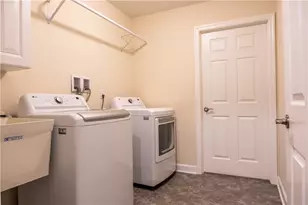 906 Spring Valley Dr, Cranberry Township, PA 16063 - Photo 18