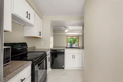 6246 Springhouse Pl, South Fayette, PA 15017 - Photo 8