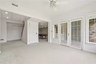 403 Cherry Hill Dr, Collier Township, PA 15142 - Photo 36