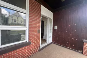 114 Hampton St, Wall Boro, PA 15148 - Photo 10