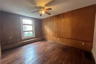 114 Hampton St, Wall Boro, PA 15148 - Photo 14