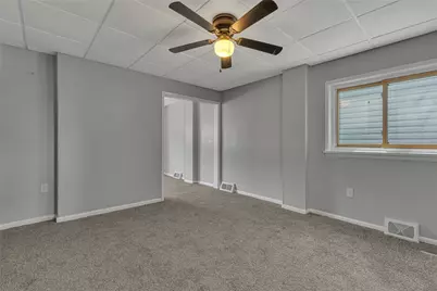 1703 4th Ave, Beaver Falls, PA 15010 - Photo 6