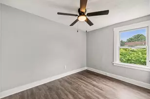 553 Farnsworth, Clairton, PA 15025 - Photo 2