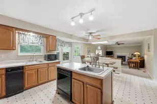 3602 Windsor Ct, Indiana Township, PA 15238 - Photo 14