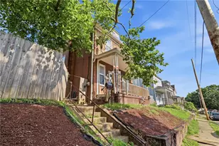 2715 Cleveland St, McKeesport, PA 15132 - Photo 18