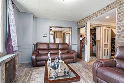 2715 Cleveland St, McKeesport, PA 15132 - Photo 8
