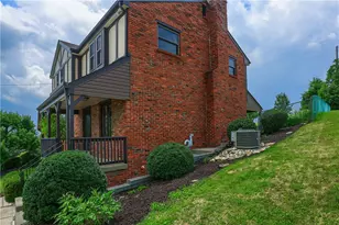 4870 E Willock Rd, Pittsburgh, PA 15227 - Photo 32