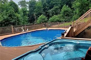 4013 Ridgemont Dr, Richland, PA 15044 - Photo 2