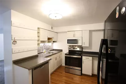 2610 Oakhill Drive, South Park, PA 15129 - Photo 6