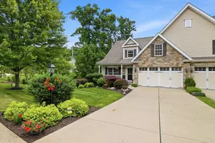 1503 Torrey Pine Dr, Adams Township, PA 16046 - Photo 1