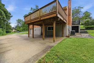 516 Long Dr, Pittsburgh, PA 15241 - Photo 12
